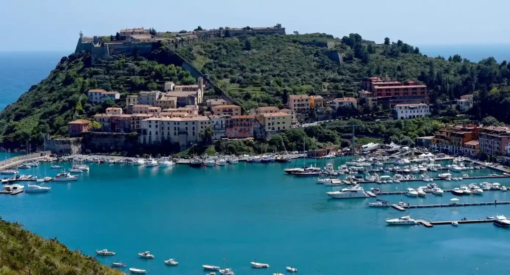 Duiken bij Giannutri vanuit Porto Ercole — Porto Ercole