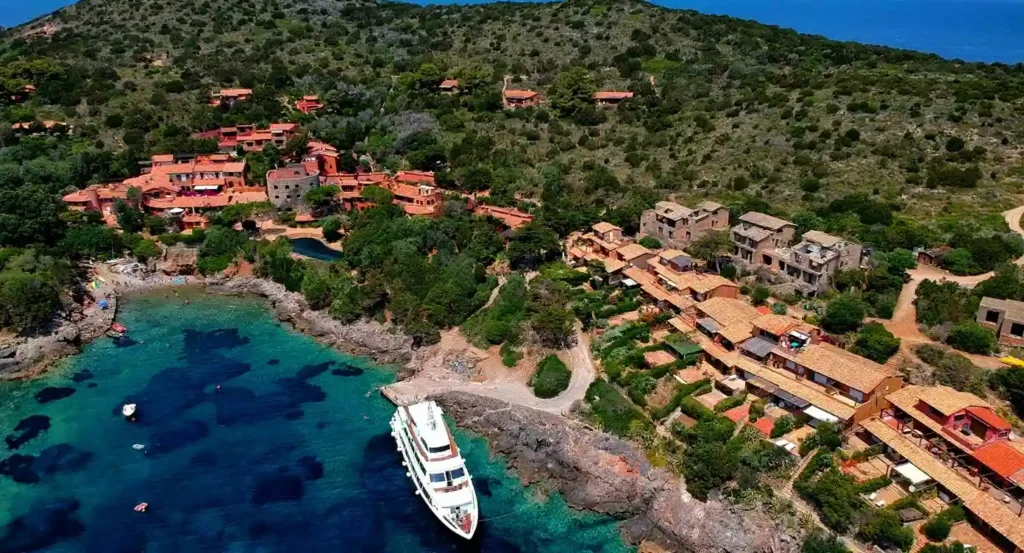 Mini-crociera isole Giglio e Giannutri — Porto Santo Stefano