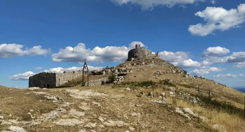 Caminhada guiada ao Monte Labbro e história maremmana — Grosseto