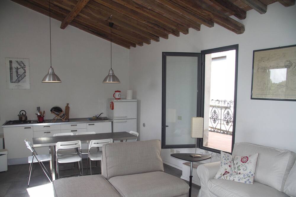 Penthouse in Sorano