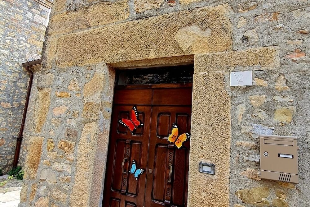 House of Butterflies