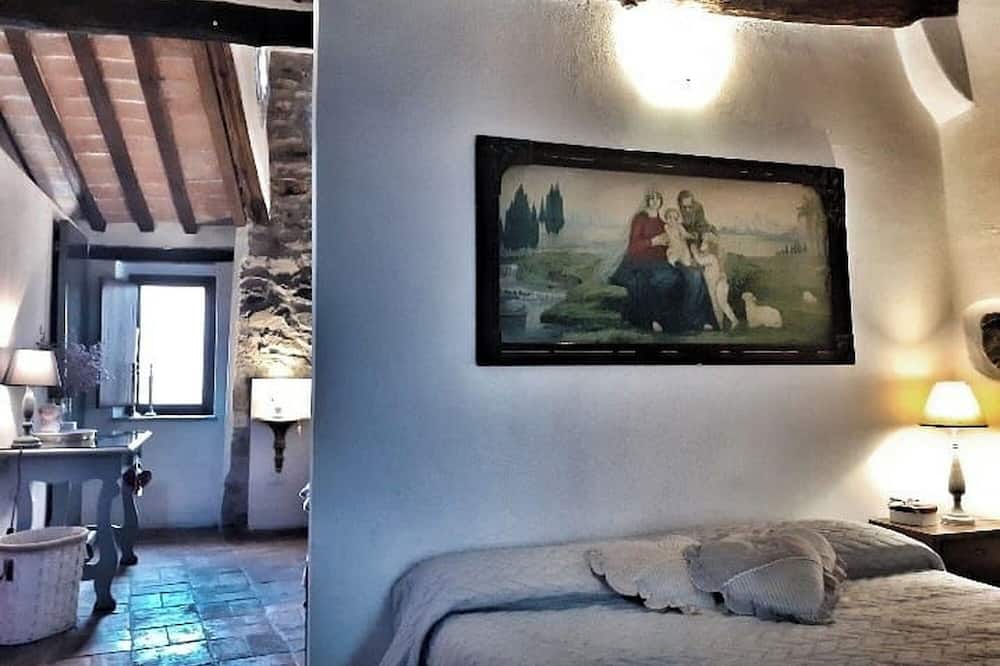 Romántico Apartamento en Antiguo Pueblo Medieval