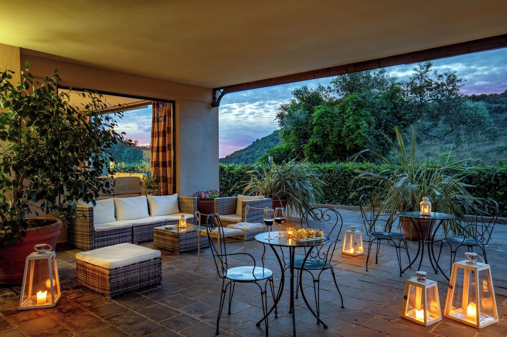 Valle Del Buttero Hotel Residence