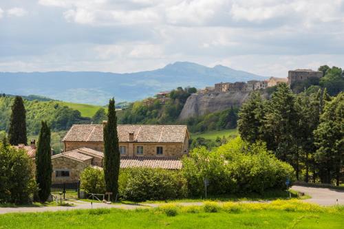 Podere Orto Wine Country House — San Casciano dei Bagni, Maremme Toscane