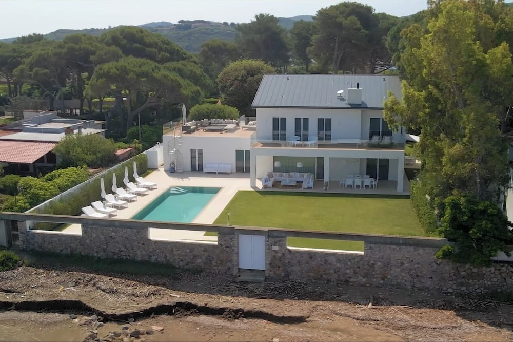 Villa Cala Contessa
