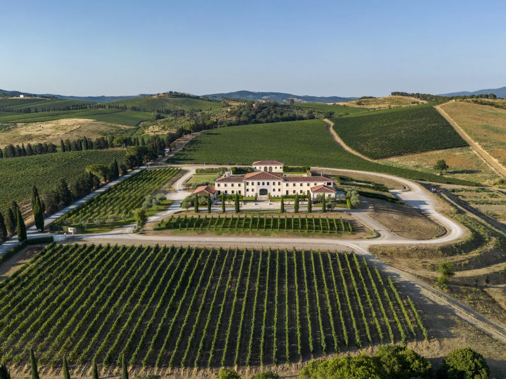 Visite classique et dégustation de vin à la cave de Val delle Rose — Magliano in Toscana