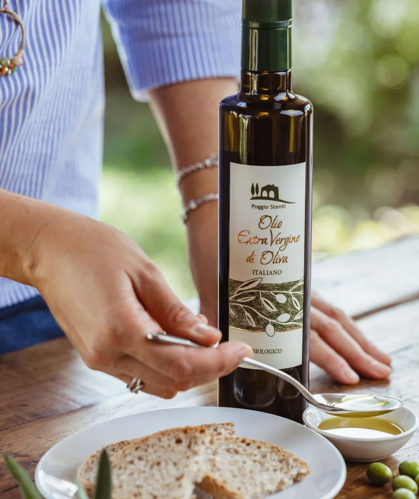 Food and wine tour in Tuscany at the Poggio Stenti cellar — Montalcino
