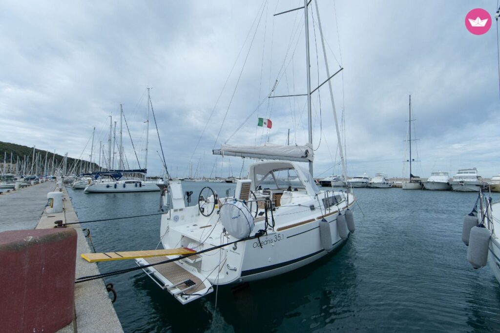 BENETEAU OCEANIS 35.1 in Punta Ala — Punta Ala
