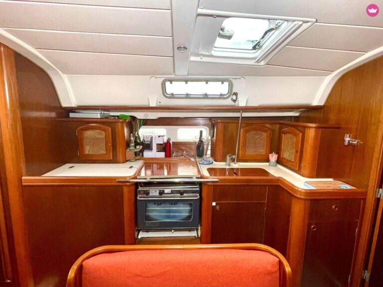 Beneteau Oceanis 411 a Scarlino