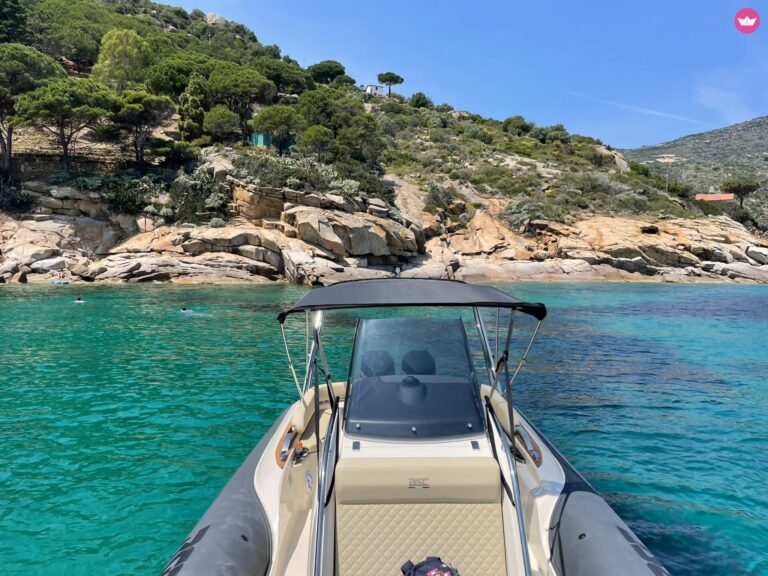 BSC 100 com skipper em Porto Santo Stefano