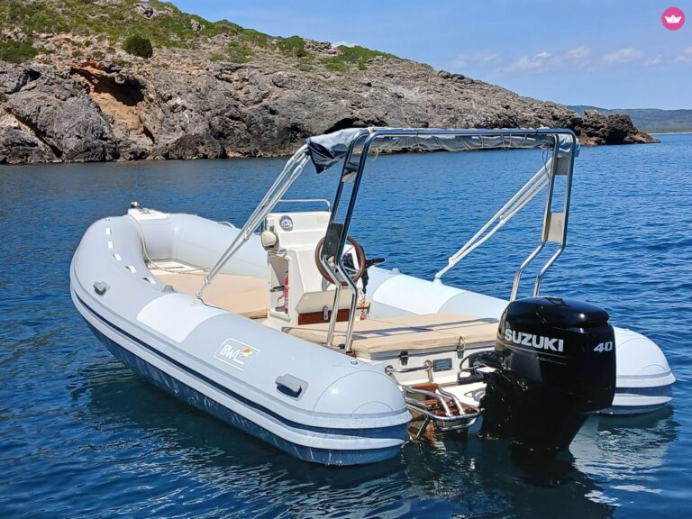 Bwa 5.60 senza patente a Porto Ercole