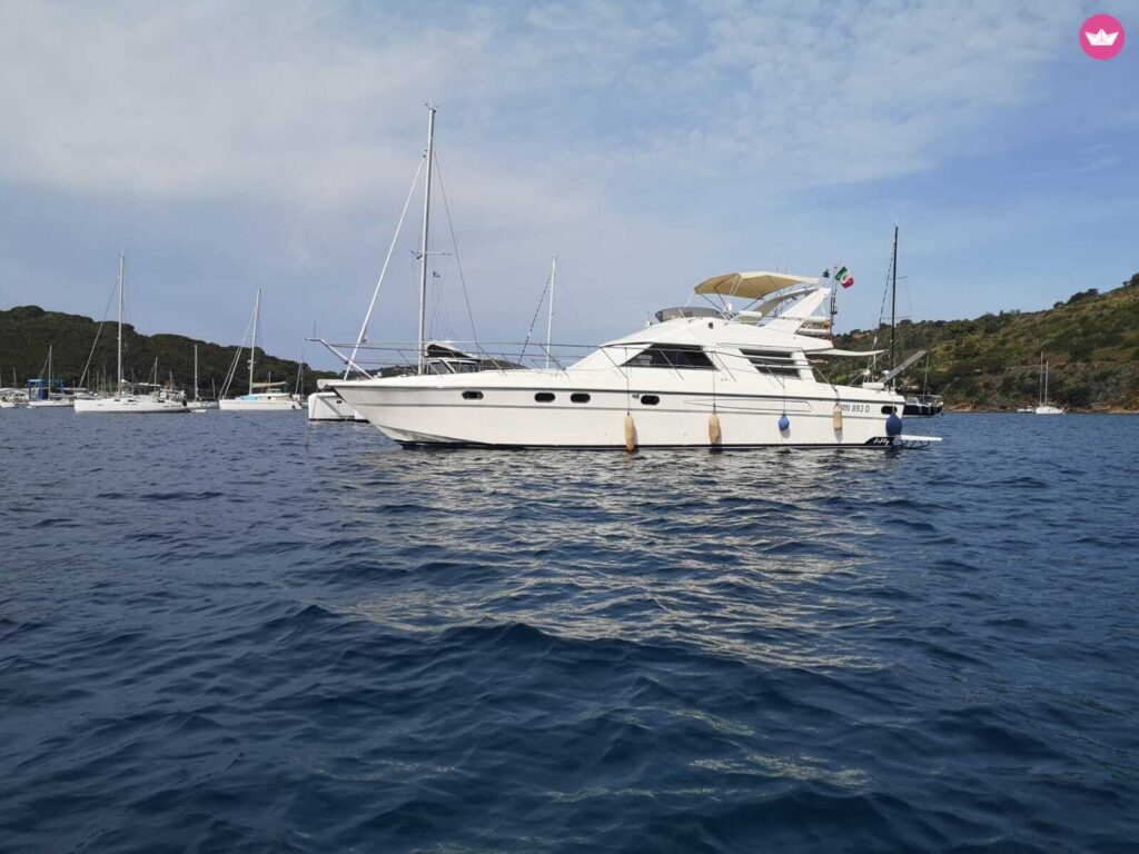 Fairline Fly 50 in Follonica — Follonica