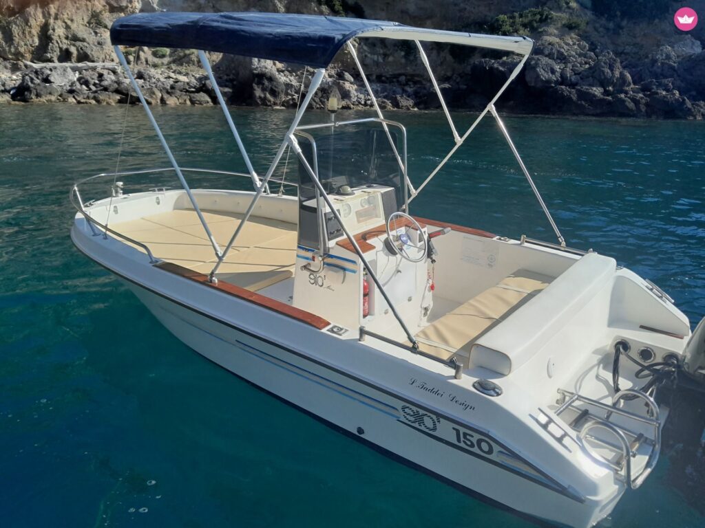 Giò Mare Giò 150 senza patente a Porto Ercole — Porto Ercole