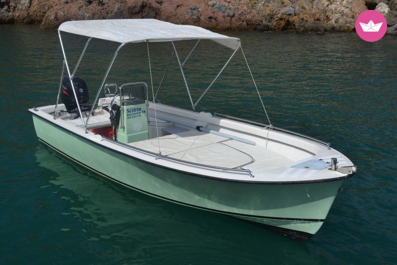 Lancia 5 mt senza patente a Porto Ercole — Porto Ercole
