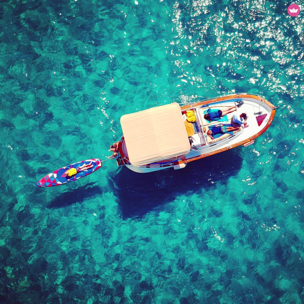 Mimi Libeccio met schipper in Scarlino — Scarlino