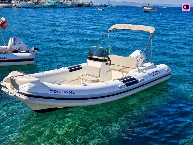 NAUTICA LED 540 sin licencia en Porto Santo Stefano