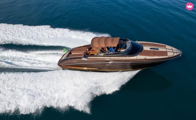 Rivarama 44 avec skipper à Porto Santo Stefano