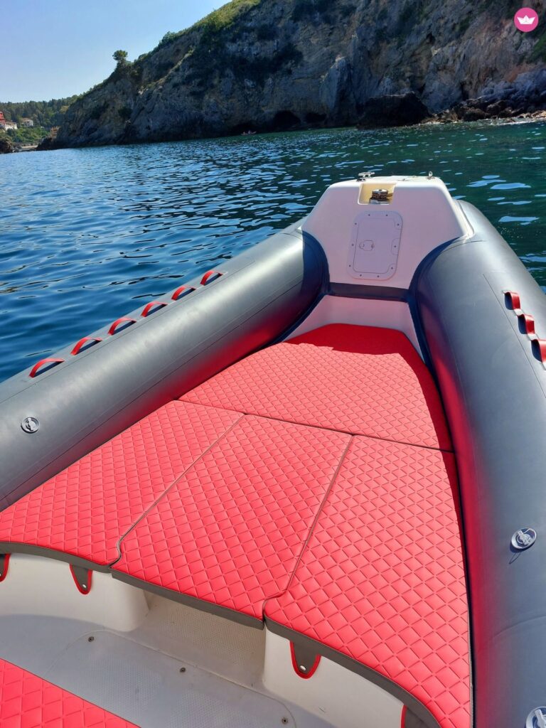 Sacs Marine Ghost 690 in Porto Ercole